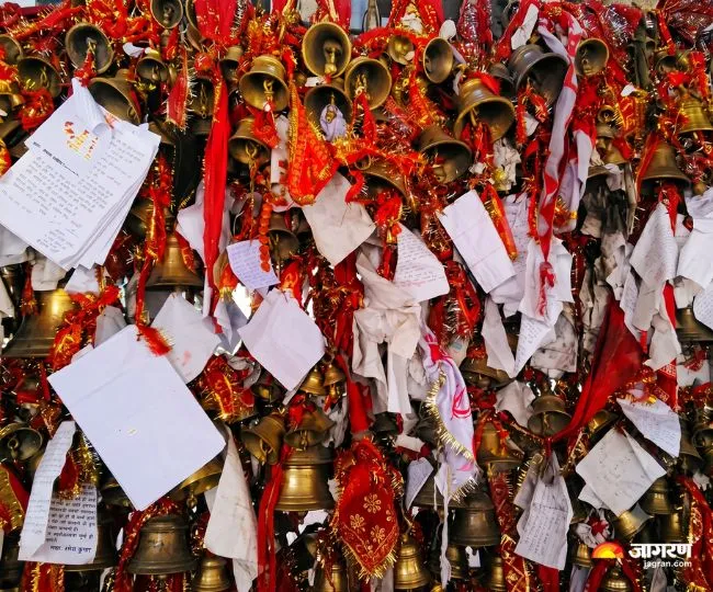 चितई गोलू देवता मंदिर